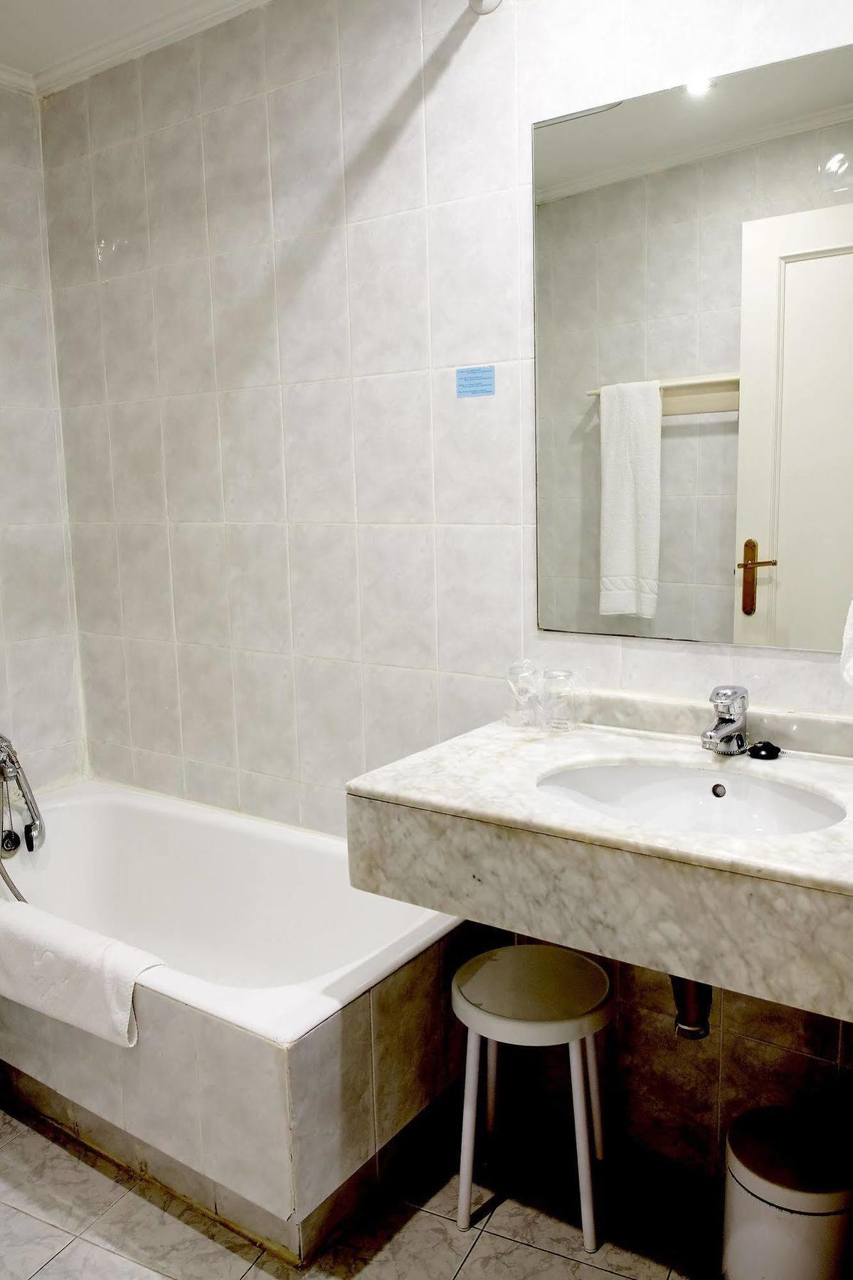 Hotel San Jorge Santurtzi ภายนอก รูปภาพ