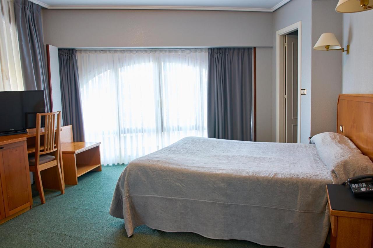 Hotel San Jorge Santurtzi ภายนอก รูปภาพ